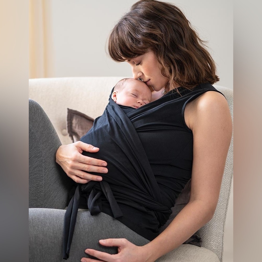 Seraphine Winifred Skin to Skin wrap top. XS

New in box.